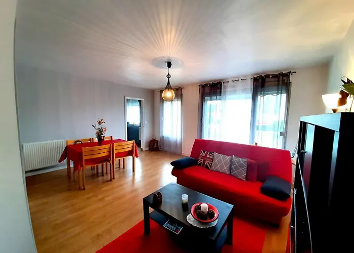 Apartment 4 Pers. 3 Minutes From Clos Luce