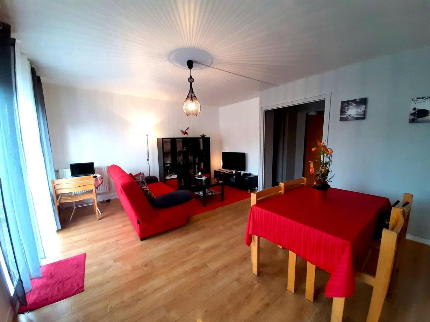 Apartment 4 Pers. 3 Minutes From Clos Luce